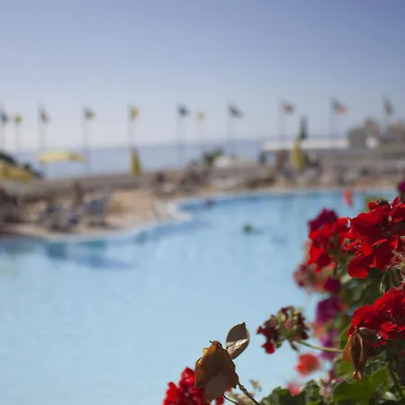 Ξενοδοχείο με διαμερίσματα Vistaflor Puerto Plata 3*